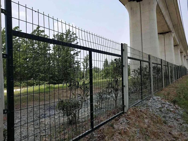 防護(hù)柵欄專用水泥立柱 防護(hù)柵欄專用水泥立柱